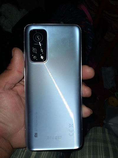 Xiaomi-Mi-10T-Pro-Leaked-Image.jpg